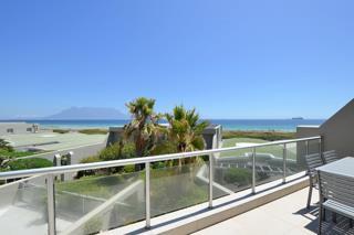 To Let 2 Bedroom Property for Rent in Dolphin Beach Western Cape